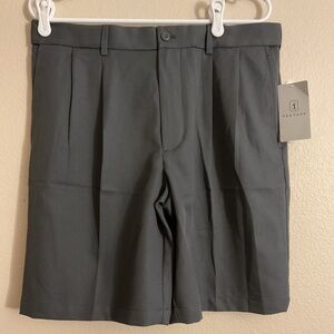 PGA TOUR NWT Men’s Expandable Waistband Charcoal Gray Chino Style Shorts size 32